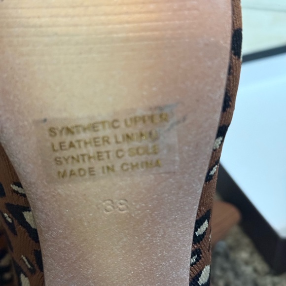 Silent D Women's Brown Heeled Boots - Picture 9 of 12